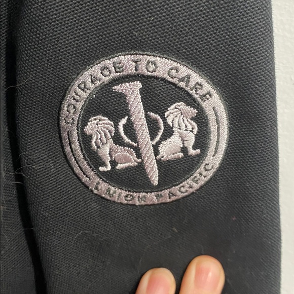 Carhartt Black Bomber Jacket with Embroidered Patches - Picture 5 of 8